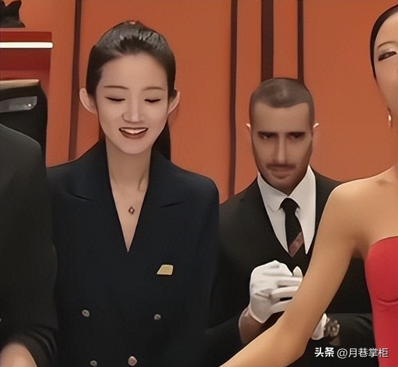 向佐被曝出轨网红澳门CoCo姐,向太沉默引热议