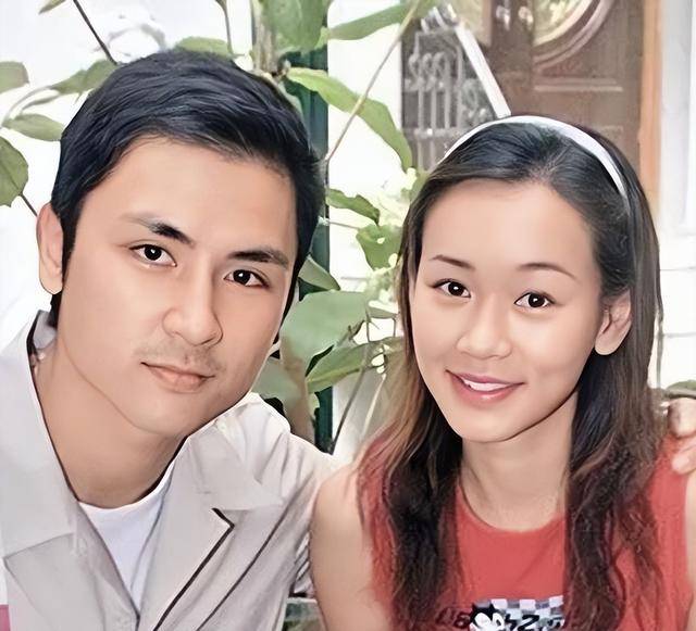 香港女星洗冤当单亲妈熬夜直播赚钱