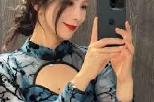 网红主播喝酒PK身亡 同学曝其家庭困境