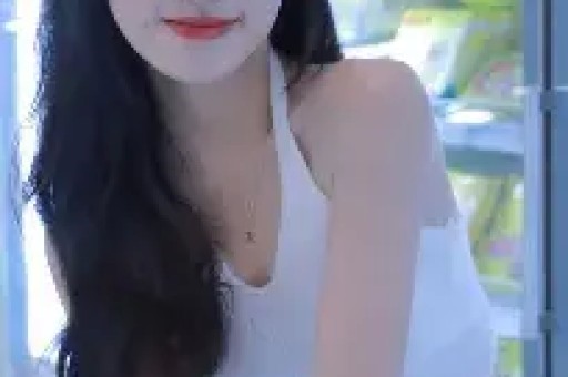 鹿晗出轨风波后首现身 范志毅直播间避谈分手