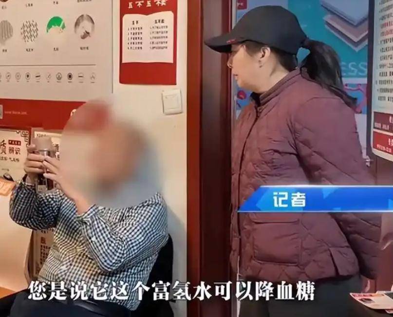 倪萍屡错且害人,名利难救
