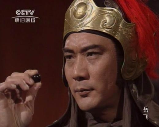 古龙拼酒喝死?3次出轨娶娇妻再偷吃40岁嫩模
