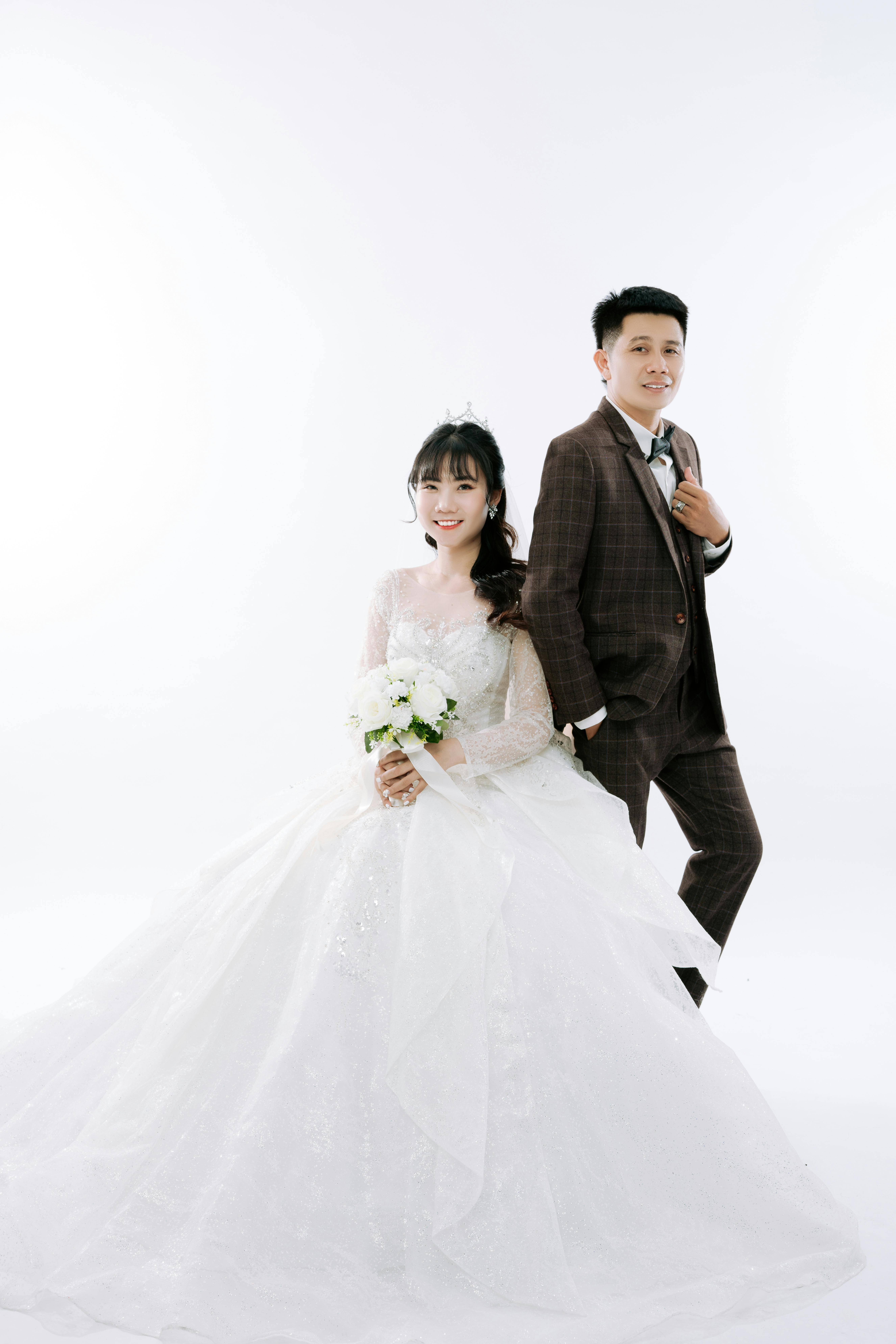 杨颖黄晓明离婚：造谣者终自食恶果