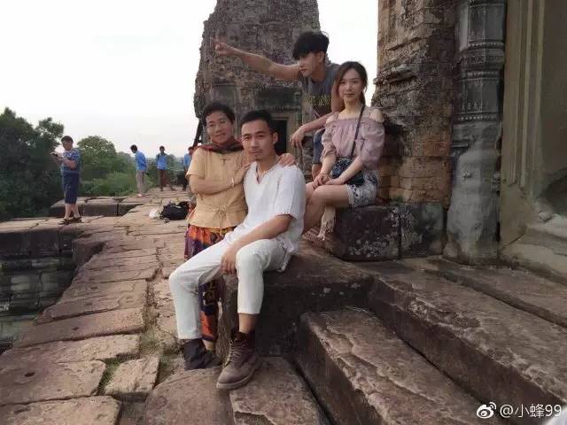 广东男星行为不当引关注