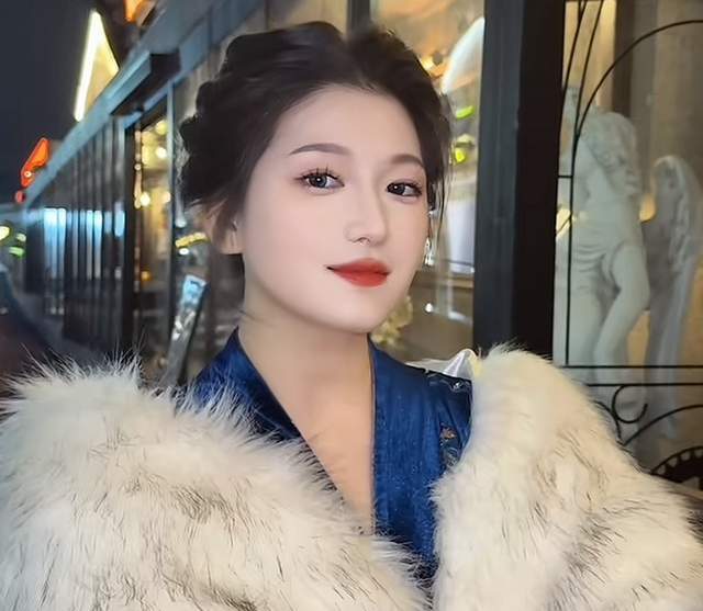网红阿桃遭老公闺蜜背叛,婚房事件曝光